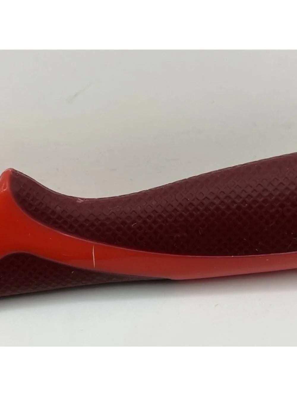 ZYLISS Serrated Paring Knife 4 Inch 10 cm Stainless Steel Blade Red With Sheath
